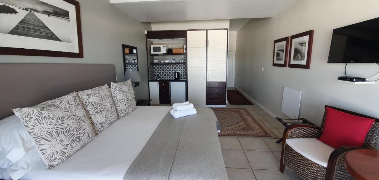 Brenton On The Rocks Hotel Bagian luar foto